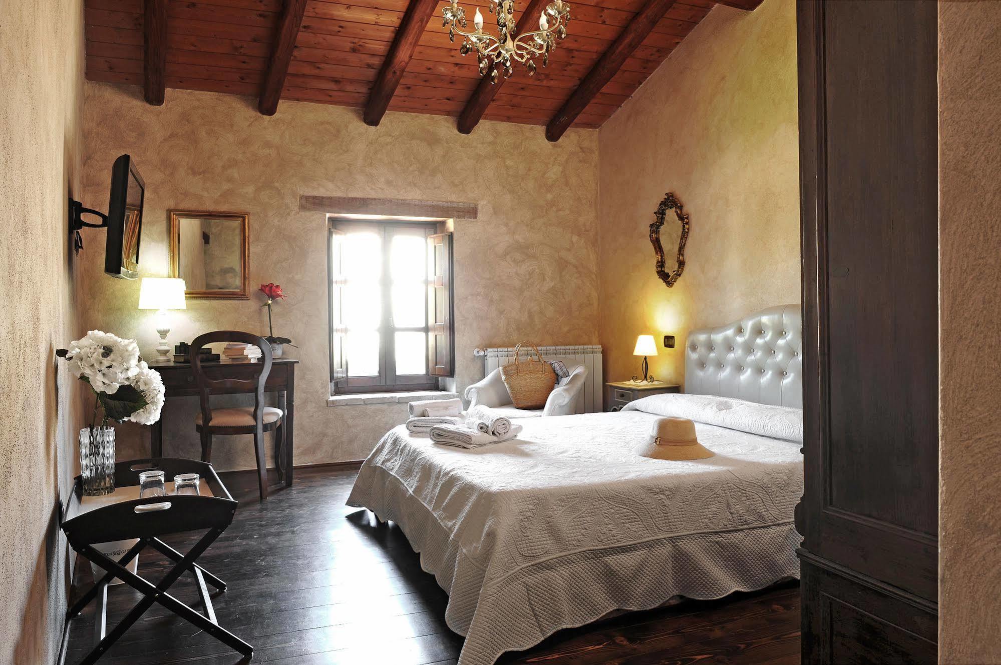 Antica Locanda Lunetta Mandas Exterior photo